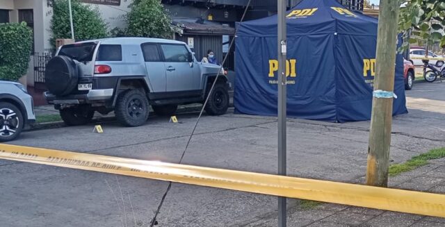 Joven muere tras presunto ataque con arma blanca en pleno centro de Temuco: investigan dinámica del crimen