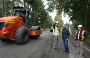 Gobernador Saffirio destaca rol estratégico de ruta Collinco–Huincacara como vía de evacuación