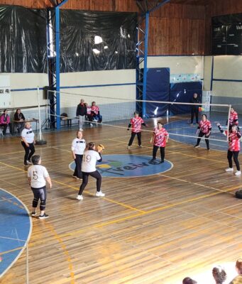 Freire organiza encuentro femenino de Newcom en el marco del Mes de la Mujer