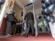 Temuco apuesta por pórticos de seguridad para fortalecer la seguridad en establecimientos municipales