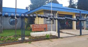 Comunidad educativa de Gorbea se suma a duelo nacional tras homicidio de inspectora