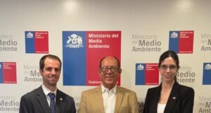 Alcalde Pablo Astete se reunió con autoridades del ministerio de medioambiente en Santiago