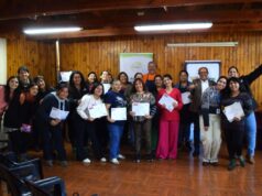 Mujeres del programa familias, seguridades y oportunidades de Villarrica cierran curso de repostería
