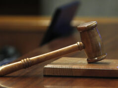 Declaran culpable a ex juez de Villarrica por delitos sexuales contra un menor