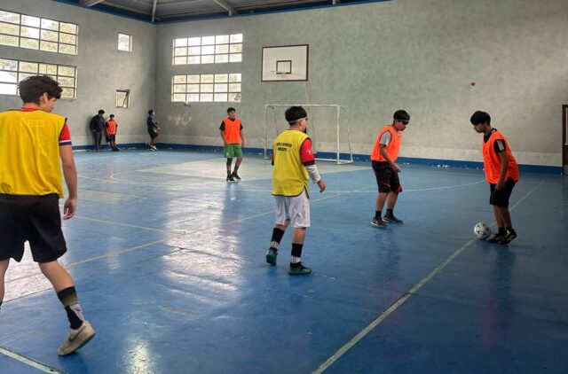 Exitoso campeonato de futsal en Freire promueve el deporte y la convivencia escolar