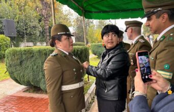 Entre homenajes y reconocimientos, Freire celebró a carabineros en su aniversario