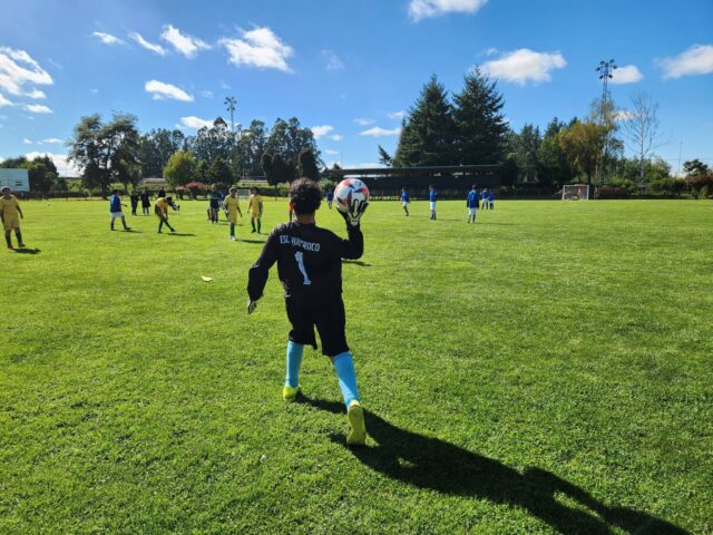 Freire promueve el deporte escolar con campeonato interescolar de fútbol