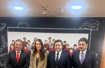 Alcalde de Lautaro realiza gestiones por la educación de la comuna con ministra Arzola