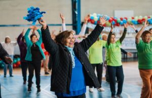 ¡Movimiento, alegría y deporte marcaron encuentro de adultos mayores en Freire!