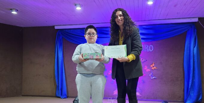 Freire celebró el mes del libro con premiación de concurso de cómics y reconocimiento a los mejores lectores