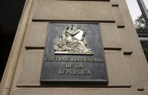 Contraloría detectó que municipios gastaron más en celebraciones que en ayuda social en 2024 y 2025