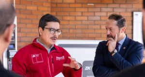 En pleno proceso de revalidación, director nacional de Junaeb denuncia venta ilegal de sellos TNE 2026