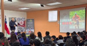 Estudiantes de Cunco y Lanco se forman en seguridad vial y autocuidado
