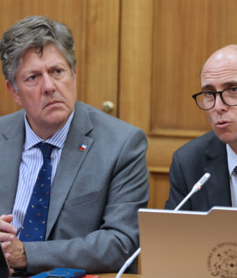 MOP advierte abandono de más de 10.000 kilómetros de caminos rurales en todo el país