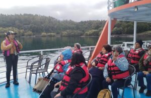 Paseo recreativo llevó a personas mayores de Temuco a recorrer Villarrica, Pucón y Caburgua