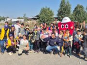 Ciudadanía en acción; 150 personas limpian el río Cautín en Lautaro y exigen su protección