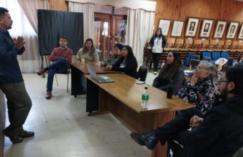 Freire fortalece la prevención escolar con capacitación comunal del programa SENDA Previene