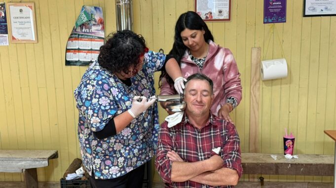 Con atención gratuita, operativo de fonoaudiología beneficia a vecinos del sector Huefel, en Pitrufquén