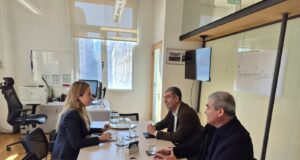 Alcalde José Colihuil sigue desarrollando gestiones en Santiago para impulsar proyectos en Freire