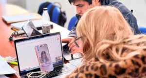 Alcaldesa Jacqueline Romero sostiene reunión con Ministra María Paz Arzola, para mejorar convivencia en establecimientos educacionales de Pitrufquén y la región