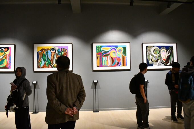 UFRO invita a recorrer “El Kimún del Bosque”, una exposición que dialoga con la naturaleza y la cultura mapuche