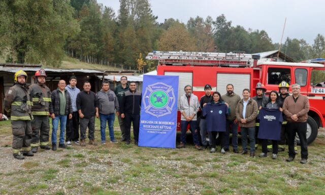 Brigada de bomberos Weichafe Kütxal apoyará emergencias de la comunidad del sector Chesque y alrededores
