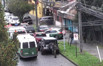 Tres menores son detenidos tras ingresar armados al liceo Pablo Neruda de Temuco