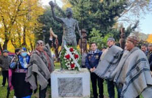 Municipalidad de Lautaro conmemoró la muerte del Toqui Leftraru con acto en la plaza de armas