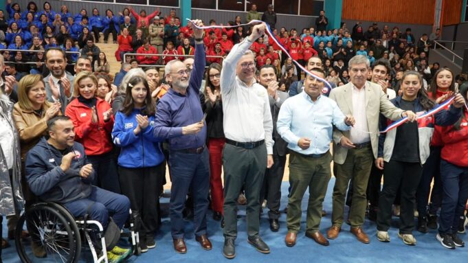 Campos Deportivos inaugura moderno gimnasio para el deporte y la vida comunitaria en Temuco