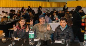 Municipio de Freire conmemoró el día del trabajador con cena y reconocimiento especial para personal de aseo y ornato