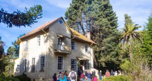 Día de los patrimonios: Vecinos recorren la histórica hacienda El Budi en Teodoro Schmidt
