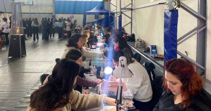 Mujeres de Pucón valoraron espacios de salud y bienestar en pleno centro de la ciudad