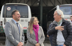 SENDA Araucanía y empresa Línea 8 impulsan acuerdo para promover bienestar y prevención en el transporte público
