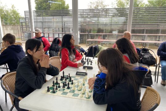 Promesas del ajedrez de Pitrufquén definen clasificados a juegos escolares 2026