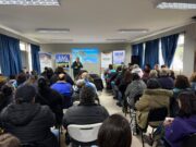 Más de 100 productores participaron en charla sobre prevención de gripe aviar en Pitrufquén