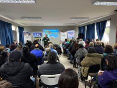 Más de 100 productores participaron en charla sobre prevención de gripe aviar en Pitrufquén
