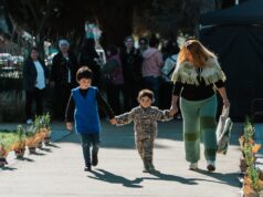 Agrupación Mailén deslumbró con desfile de modas tejido a mano en Freire: evento contó con apoyo del municipio