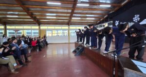 Escuela Standard de Temuco potencia la educación artística con teatro escolar y exposición patrimonial
