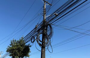 Municipalidad y empresas de telecomunicaciones avanzan en la implementación de la ley “chao cables” en Pitrufquén