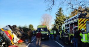 Con arresto domiciliario queda conductor de bus JAC tras fatal volcamiento en ruta Freire-Villarrica