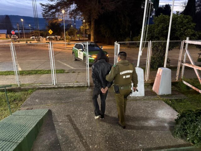 Carabineros detiene a hombre por violación de morada en Gorbea y Quitratúe