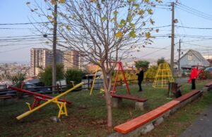 Municipio lacustre cumple con sus vecinos y realiza mejoramiento en Plaza de Vista Hermosa