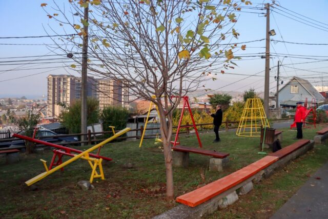 Municipio lacustre cumple con sus vecinos y realiza mejoramiento en Plaza de Vista Hermosa