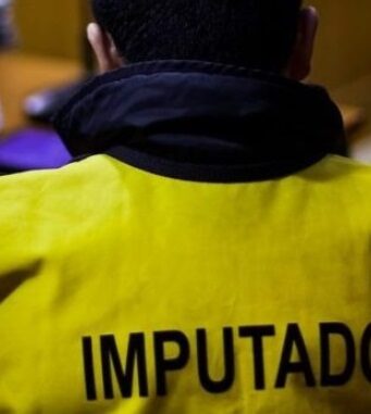 Hombre queda en prisión preventiva tras disparos y persecución policial en Victoria