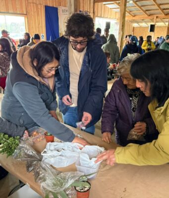 Gran trafkintu reunió a más de 150 productores agrícolas en el sector cordillera de Pitrufquén