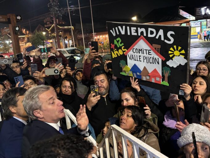 Presidente de la República José Antonio Kast conoce en Pucón las necesidades más urgentes de la comuna