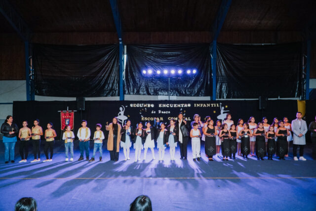 Freire reunió a la comunidad educativa en exitoso segundo encuentro comunal de danza escolar