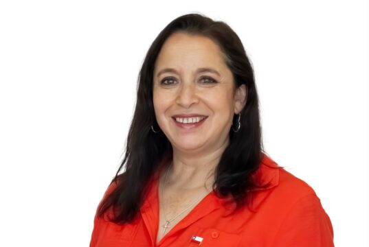 SEREMI de la mujer destaca avance del empleo femenino y advierte aumento de la informalidad