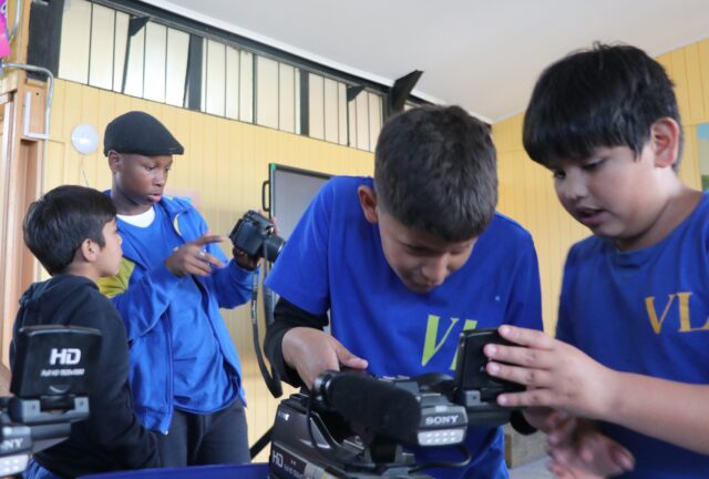 Taller audiovisual fortalece la creatividad y las habilidades comunicacionales de estudiantes de la escuela Valentín Letelier de Villarrica