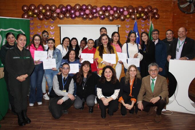 De la cárcel a la innovación: mujeres internas de Temuco aprenden impresión 3D para reconstruir su futuro